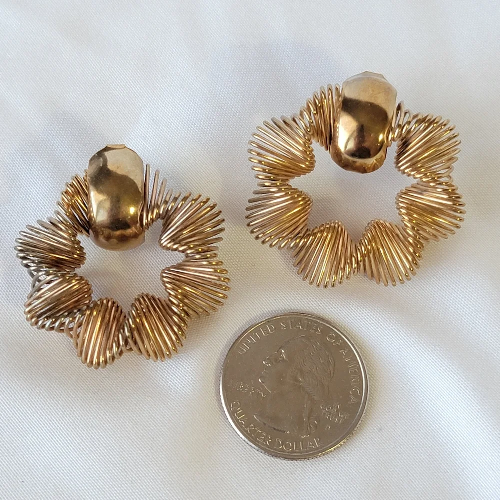 Vintage Spiral Slinky Earrings